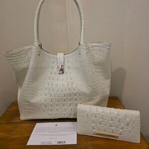 Brahmin - Melbourne Embossed Leather Medium Mallory Tote w/Wallet - Cystal